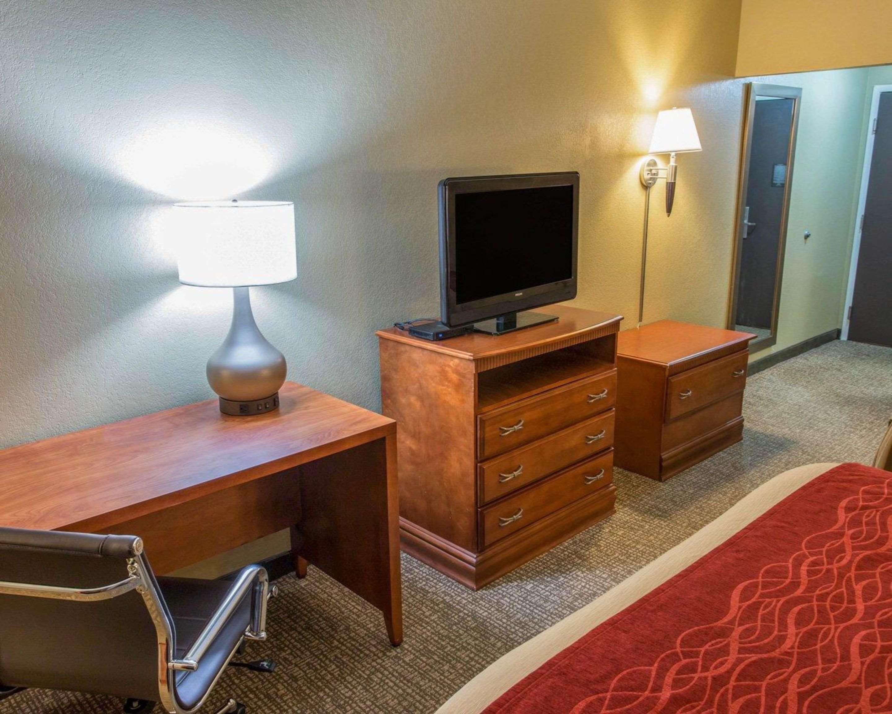 Comfort Inn Opelika - Auburn מראה חיצוני תמונה