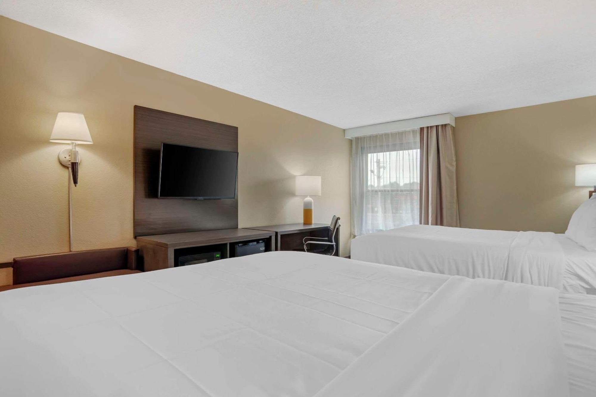Comfort Inn Opelika - Auburn מראה חיצוני תמונה